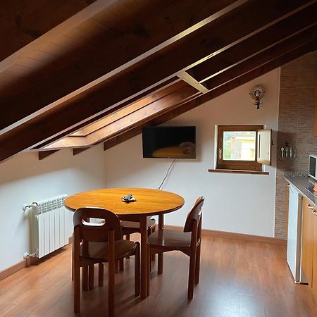 Apartamentos El Cueto De Los Collado Villanueva de Pria ภายนอก รูปภาพ